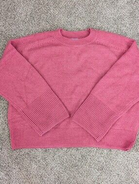 NWT CeCe Pink Crewneck Sweater Medium Cropped Ribbed Cuff Cozy Basic